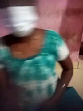 Snapshot of Eswar77 chatting on 11-08-25, 04:18 Eswar77 online show from 11-08-25, 04:18