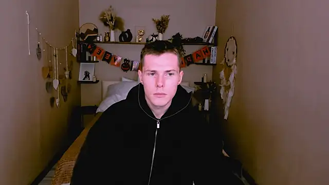 Snapshot of Hector_Spector chatting on 10-30-25, 10:38 Hector Spector online show from 10-30-25, 10:38