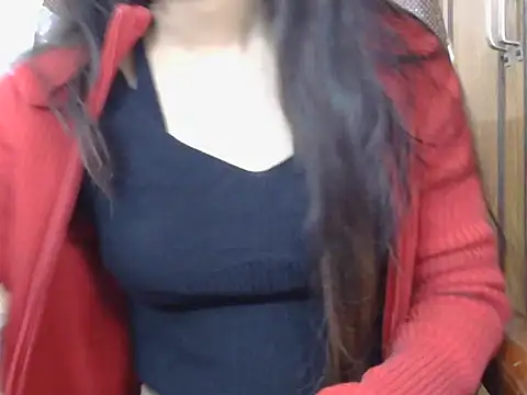 Snapshot of priti_singhaniya chatting on 12-02-25, 05:24 priti singhaniya online show from 12-02-25, 05:24