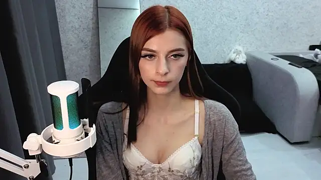 Snapshot of kitti_sweett chatting on 10-06-25, 05:21 kitti sweett online show from 10-06-25, 05:21