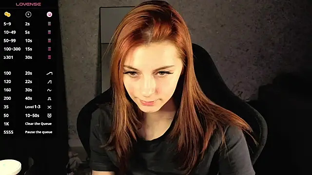 Snapshot of kitti_sweett chatting on 11-07-25, 08:31 kitti sweett online show from 11-07-25, 08:31