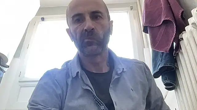 slave44nantes online show from 10-13-25, 12:49