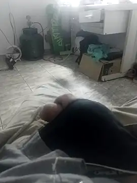 Snapshot of Jamasssss chatting on 10-26-25, 04:07 Jamasssss online show from 10-26-25, 04:07