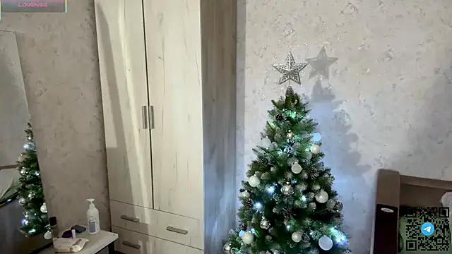 RinaModel online show from 11-30-25, 07:07