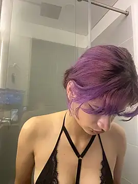 sukulaurens online show from 12-23-25, 03:48