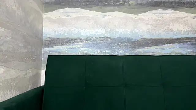 Snapshot of SunnySprinkle chatting on 12-15-25, 12:53 SunnySprinkle online show from 12-15-25, 12:53