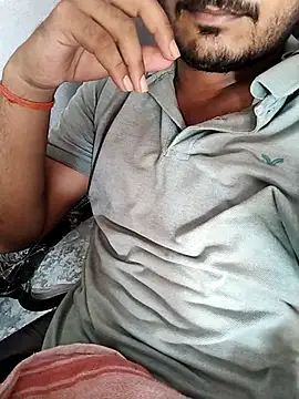 Snapshot of Lust_09_Subh chatting on 10-21-25, 08:37 Lust 09 Subh online show from 10-21-25, 08:37