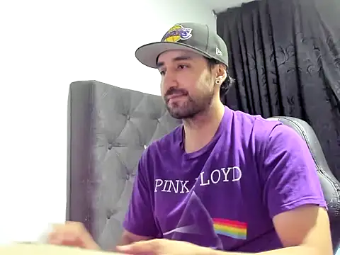 coolfriki online show from 10-26-25, 03:01