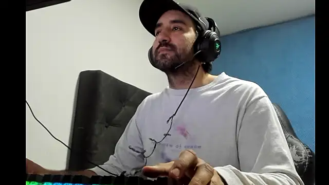 coolfriki online show from 02-03-26, 06:40