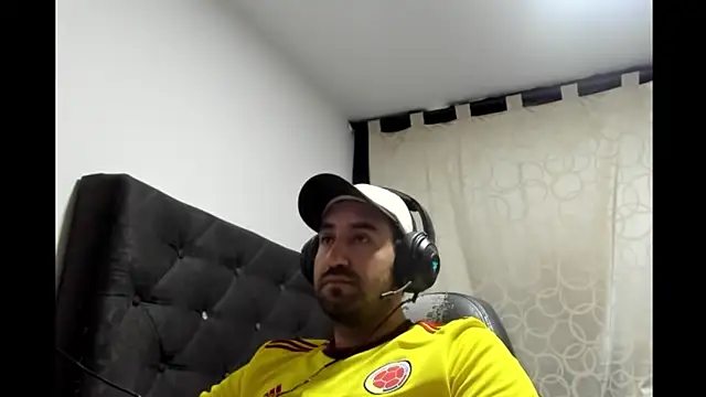 coolfriki online show from 04-05-26, 09:45