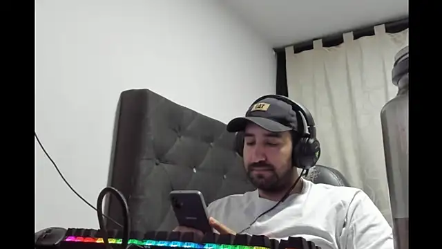 coolfriki online show from 04-14-26, 05:13