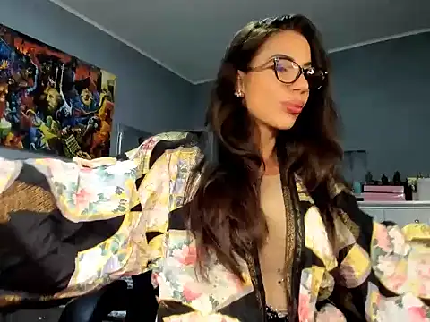 Snapshot of Alesyamuscledoll@xh chatting on 11-09-25, 07:23 Alesyamuscledollxh online show from 11-09-25, 07:23