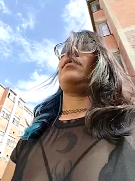 Abby 2-1 online show from 01-15-26, 07:17