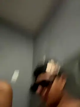 lain213 online show from 10-21-25, 05:52