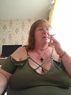 Snapshot of TATSI23 chatting on 07-08-26, 12:31 TATSI23 online show from 07-08-26, 12:31