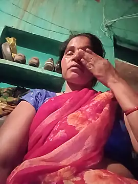 Snapshot of Nm_sanjna chatting on 07-06-26, 11:07 Nm sanjna online show from 07-06-26, 11:07