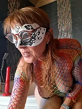 Snapshot of Pimentine chatting on 07-21-26, 05:04 Pimentine online show from 07-21-26, 05:04