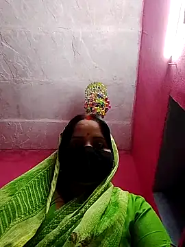 Snapshot of Cr_sonam chatting on 10-27-25, 07:45 Cr sonam online show from 10-27-25, 07:45