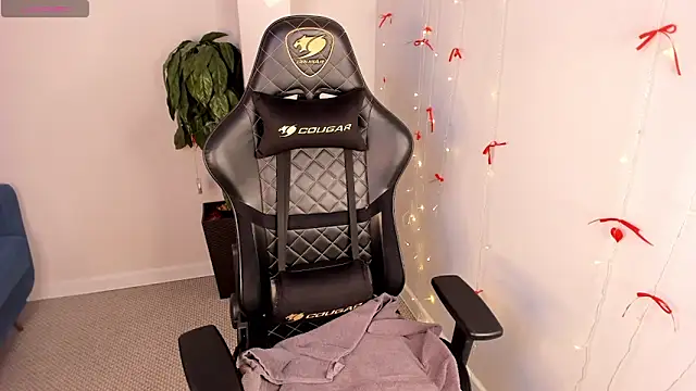 BellaWink online show from 04-02-26, 12:08