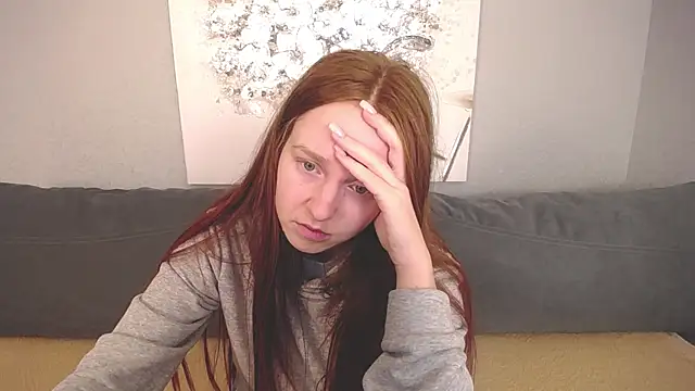 Snapshot of Evarey_ chatting on 10-11-25, 04:33 Evarey online show from 10-11-25, 04:33