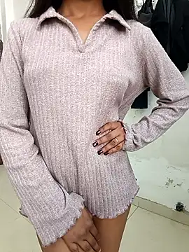 anshika0124 online show from 01-16-26, 05:55