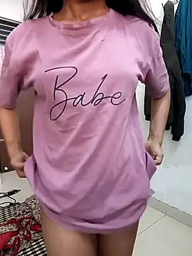 Snapshot of anshika0124 chatting on 03-10-26, 11:04 anshika0124 online show from 03-10-26, 11:04