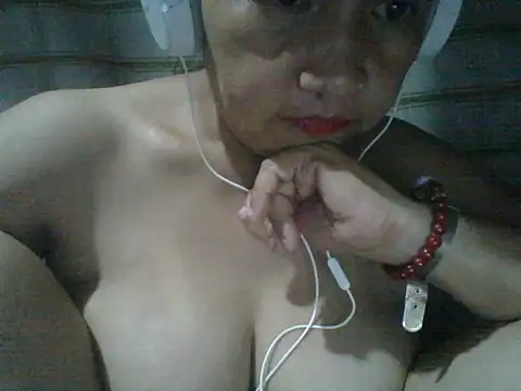 xxxsuckyourdick4u online show from 04-13-26, 01:27