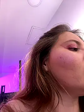 kattee adams online show from 12-16-25, 01:16