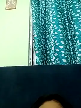 Snapshot of lovely_simran chatting on 11-04-25, 04:17 lovely simran online show from 11-04-25, 04:17