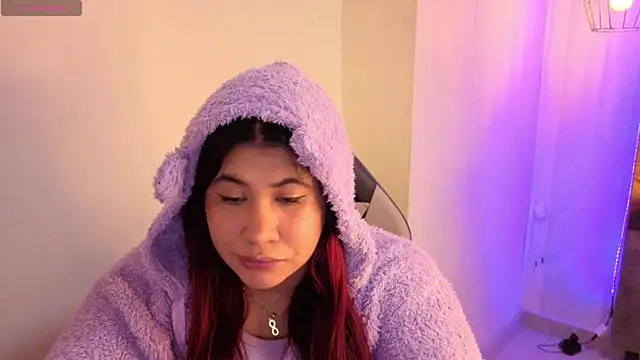 Snapshot of Addyy_02 chatting on 11-29-25, 02:25 Addyy 02 online show from 11-29-25, 02:25