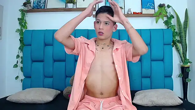 Brian hot online show from 01-09-26, 04:21