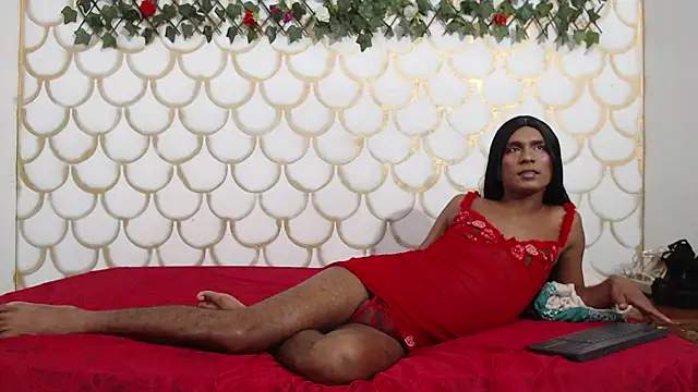 Snapshot of nahomy_smiith chatting on 02-26-26, 05:06 nahomy smiith online show from 02-26-26, 05:06