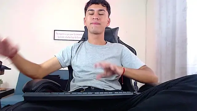 Alancum7 online show from 03-20-26, 01:05