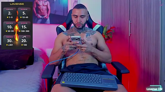 Danny Willson online show from 03-05-26, 02:24