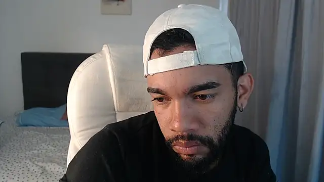 Snapshot of andresnoir_ chatting on 11-03-25, 01:45 andresnoir online show from 11-03-25, 01:45