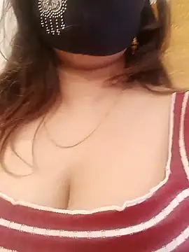 Snapshot of Beauty_Queen_Soniya chatting on 01-06-26, 09:46 Beauty Queen Soniya online show from 01-06-26, 09:46