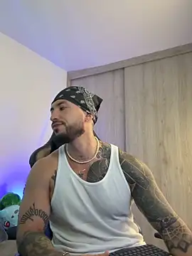 Dave-Max01 online show from 11-12-25, 02:01