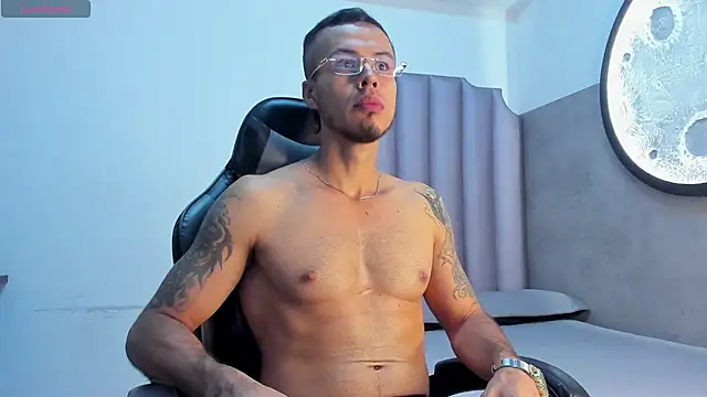 Rurik Jones online show from 11-04-25, 12:15