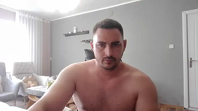 Snapshot of mastermute chatting on 07-16-26, 02:01 mastermute online show from 07-16-26, 02:01