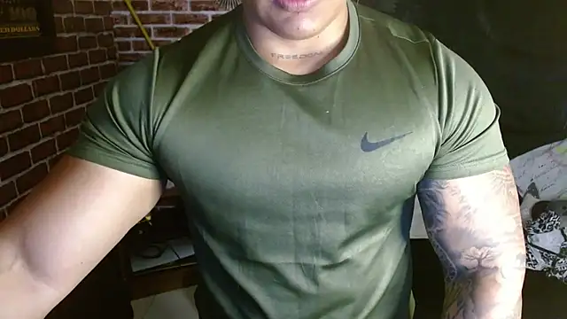 jordan bigcock  online show from 05-21-26, 01:51