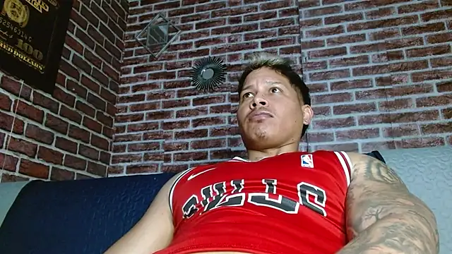 Snapshot of jordan_bigcock_ chatting on 06-28-26, 04:29 jordan bigcock online show from 06-28-26, 04:29