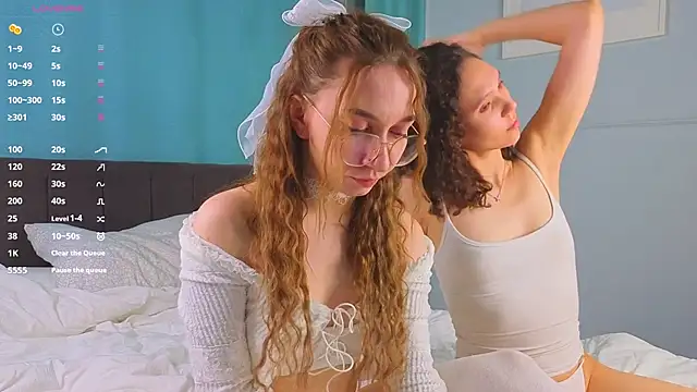 JohnetteConstine online show from 12-22-25, 05:43