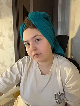 Charming hamster  online show from 01-08-26, 06:48