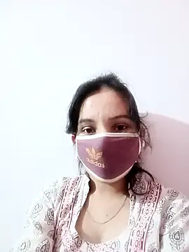 Snapshot of Hornyme18 chatting on 10-12-25, 02:16 Hornyme18 online show from 10-12-25, 02:16