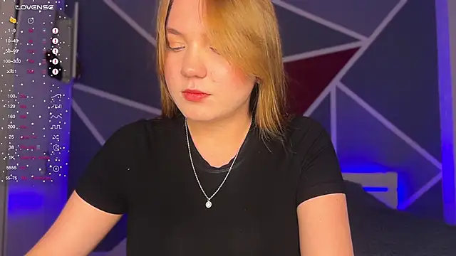 Snapshot of RebeccaEglitis chatting on 01-09-26, 04:32 RebeccaEglitis online show from 01-09-26, 04:32