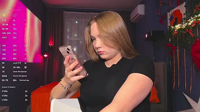 Snapshot of RebeccaEglitis chatting on 02-10-26, 04:11 RebeccaEglitis online show from 02-10-26, 04:11