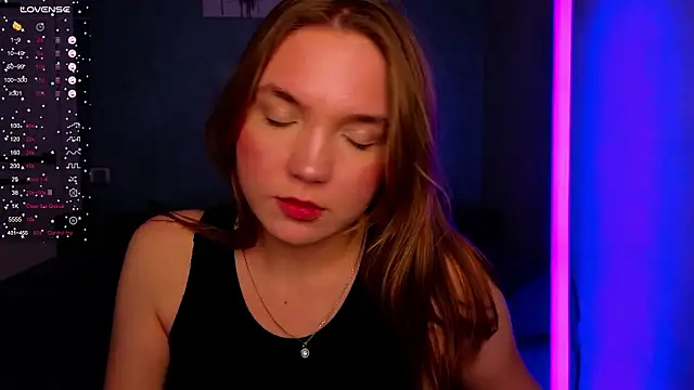 Snapshot of RebeccaEglitis chatting on 02-24-26, 05:55 RebeccaEglitis online show from 02-24-26, 05:55