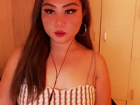 Snapshot of rosemarsakalam chatting on 10-06-25, 10:18 rosemarsakalam online show from 10-06-25, 10:18