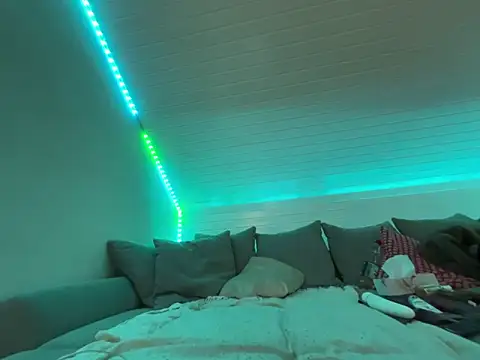 goddesemiiyy online show from 12-05-25, 07:54