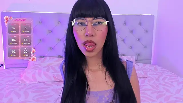 Snapshot of Nina_fox_0691 chatting on 10-11-25, 01:42 Nina fox 0691 online show from 10-11-25, 01:42